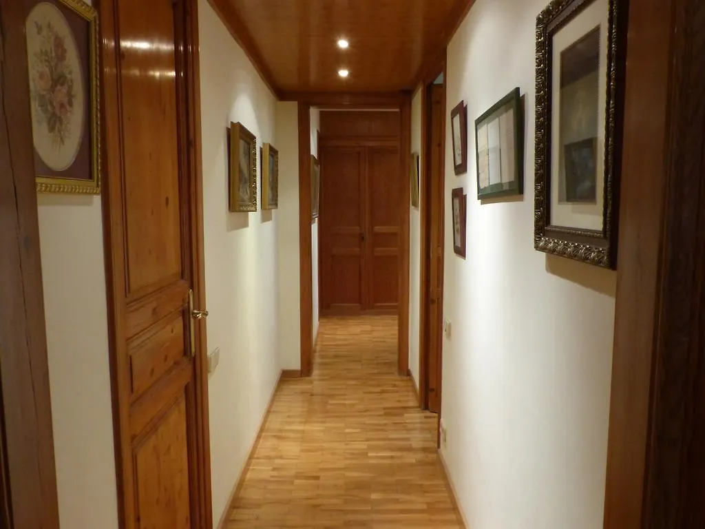 Apartment Ferienwohnung Gran Via Borrell Flat Barcelona
