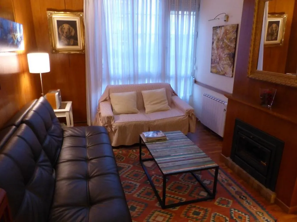 Apartment Ferienwohnung Gran Via Borrell Flat Barcelona